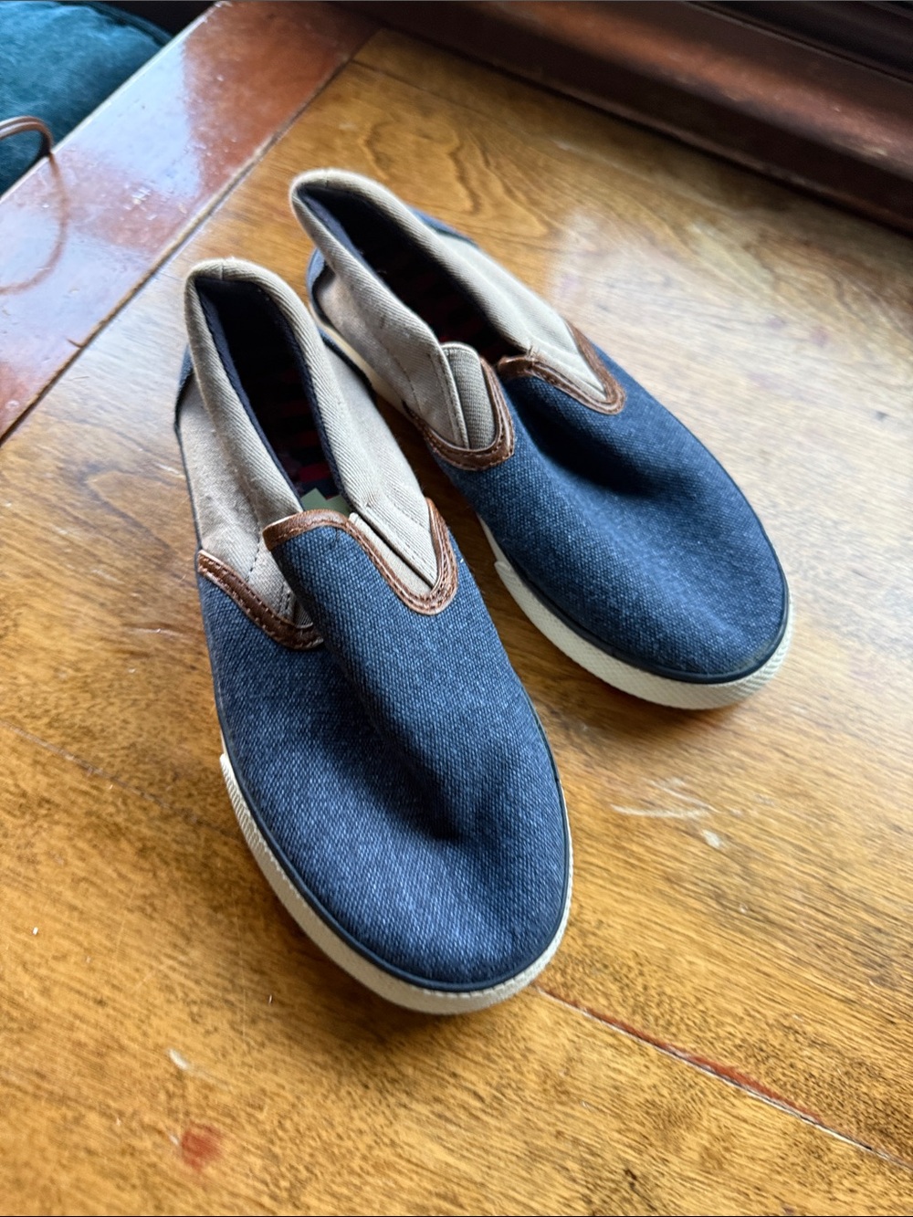 Hanna Anderson toddler shoe